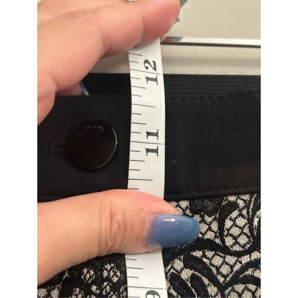 EUC Chico's So Slimming Lace Pattern size 3 (large / 16) - Picture 8 of 10